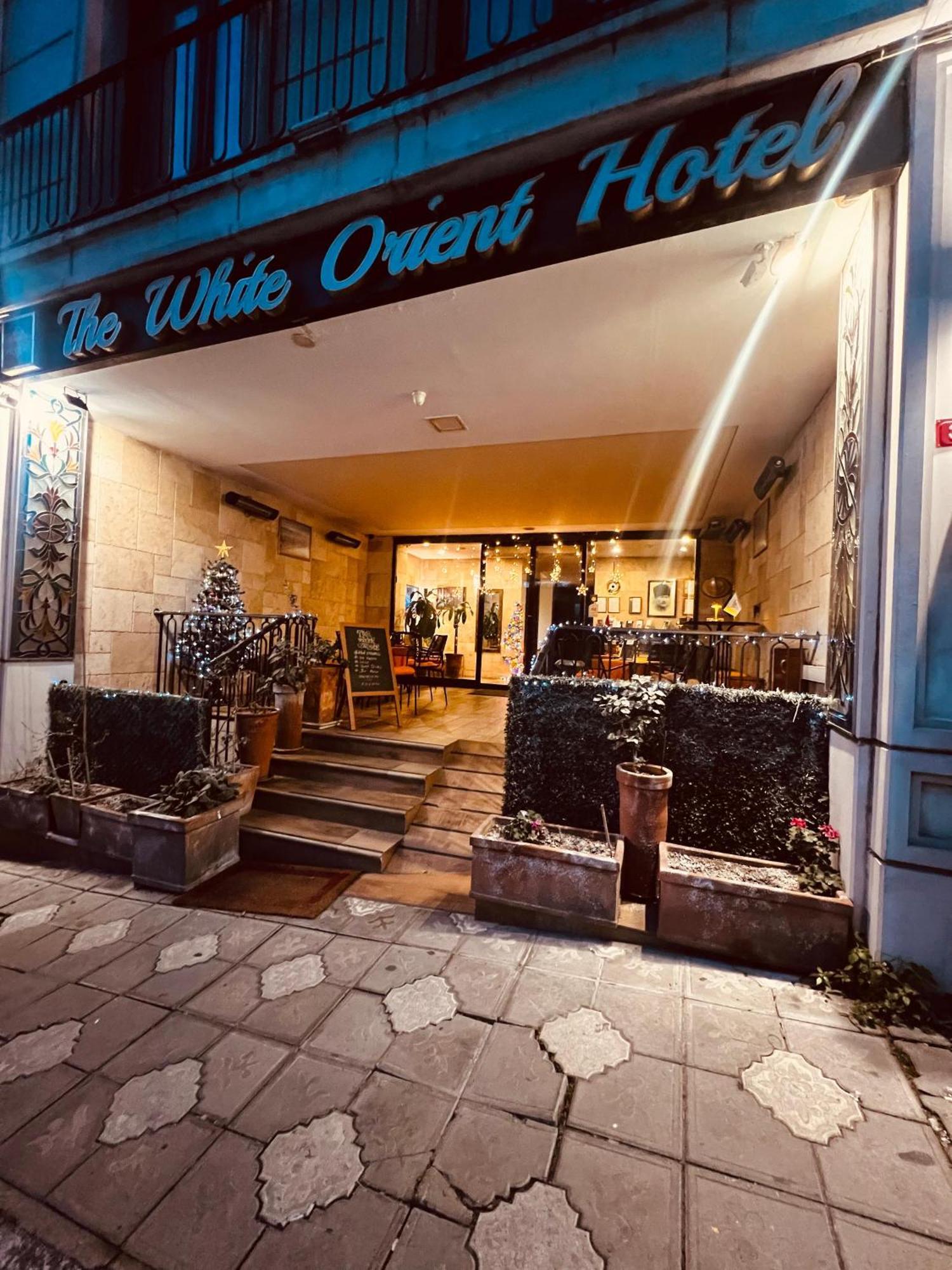 The White Orient Hotel 4*
